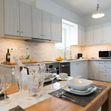 Tiffanys Вилла *